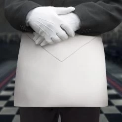 Masonic Craft Entered Apprentice (1st Degree) Apron -Masonic Collection lifestyle 4 1