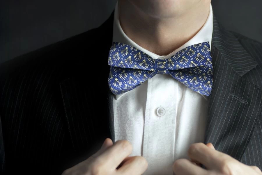 Masonic Craft 100% Silk Tie, Bowtie & Handkerchief 8 Masonic Craft 100% Silk Tie, Bowtie & Handkerchief - Image 6